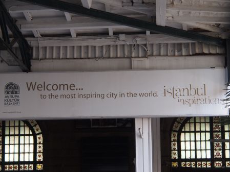 welcome to Istanbul sign