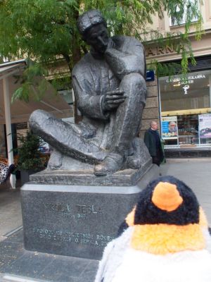 statue of Nikola Tesla