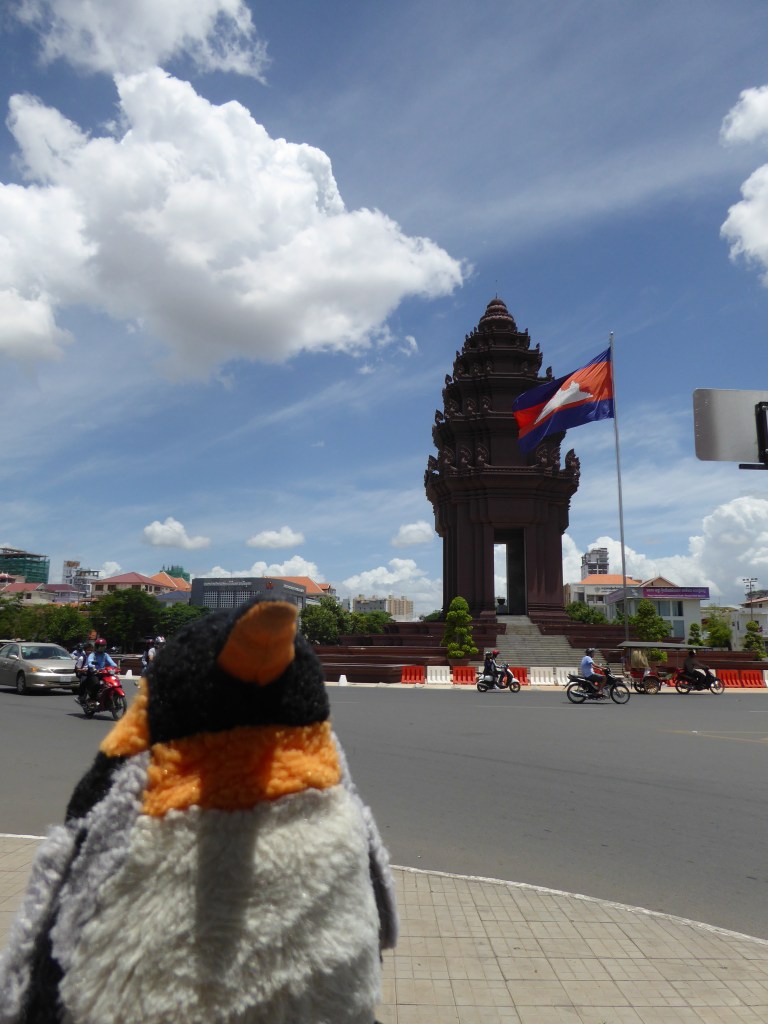 monument in Phnom Penh
